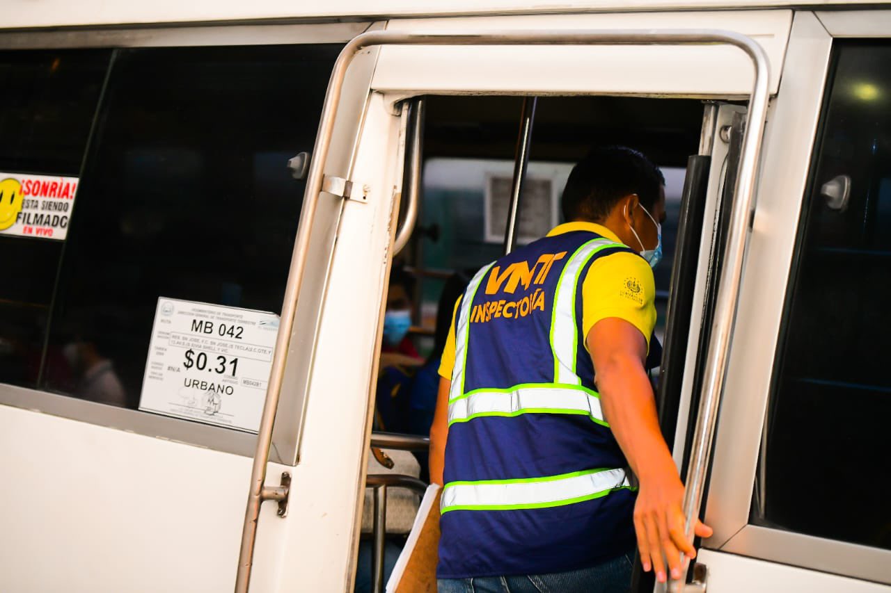 Gobierno seguirá garantizando el buen funcionamiento del transporte colectivo en el país gobierno-seguira-garantizando-el-buen-funcionamiento-del-transporte-colectivo-en-el-pais